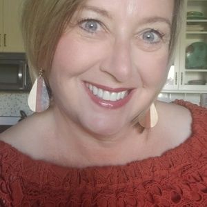 Meet your Posher, Tracy